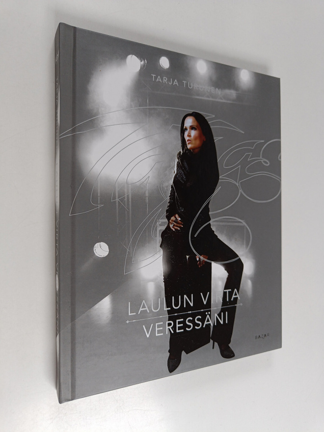 Tarja Turunen : Laulun virta veressäni