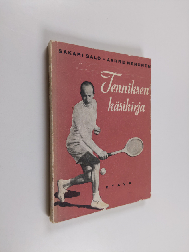 Sakari Salo : Tenniksen käsikirja