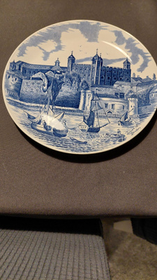 Tower of London lautanen