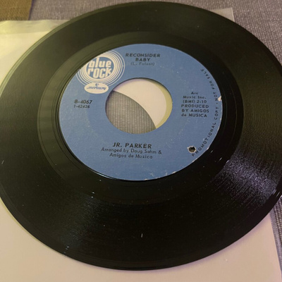 JR.PARKER : Lovin’ Man On Your Hands * Reconsider Baby