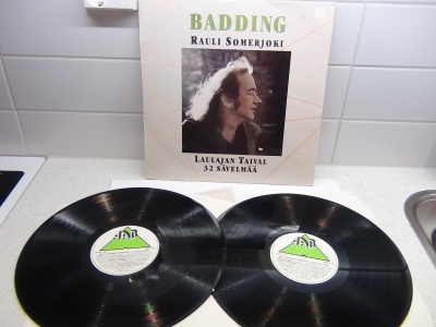 BADDING, LAULAJAN TAIVAL 32 SÄVELMÄÄ - TUPLA