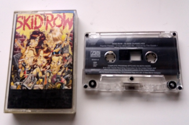 SKID ROW B-Side Ourselves C-KASETTI 1992