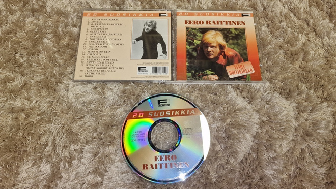 Eero Raittinen - Vanha holvikirkko