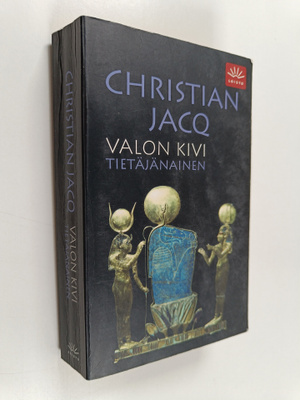 Christian Jacq : Valon kivi Tietäjänainen