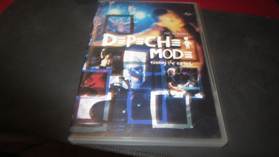 Depeche Mode – Touring The Angel Live In Milan
