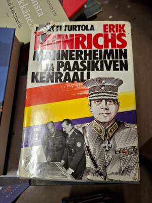 Martti Turtola Erik Heinrichs mannerheimin ja paasikiven ken