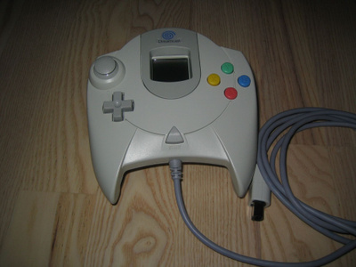 Sega Dreamcast Alkuperäinen Ohjain ja VMU Muistikortti