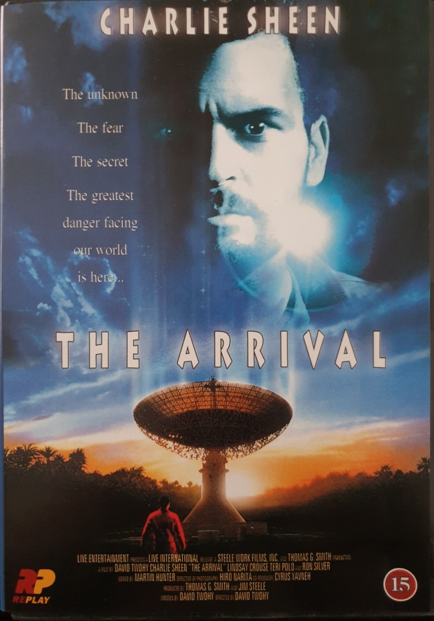 THE ARRIVAL - HYYTÄVÄT HETKET DVD (Charlie Sheen)