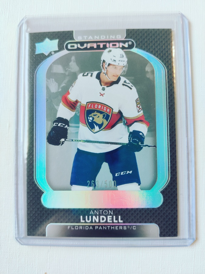 Anton Lundell - 21-22 UD Ovation Standing Rookie /500