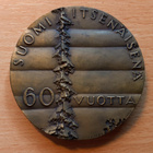 Terho Sakki "Suomi itsenäisenä 60v 1977  mitali" - pikkukuva 2