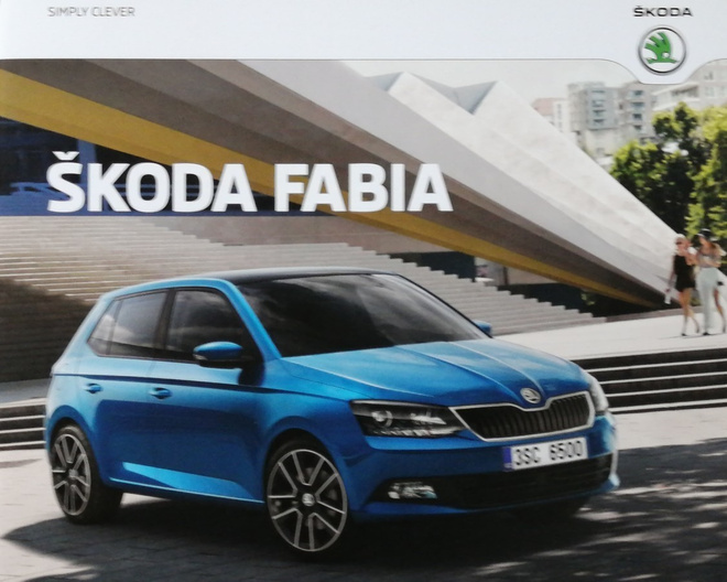 2015 Skoda Fabia esite - KUIN UUSI - 72 sivua - suom