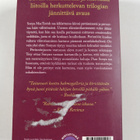 Nora Roberts : Kirottu kartano - pikkukuva 2