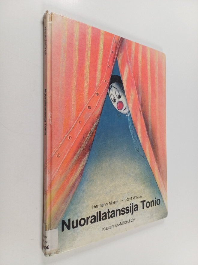 Hermann Moers : Nuorallatanssija Tonio