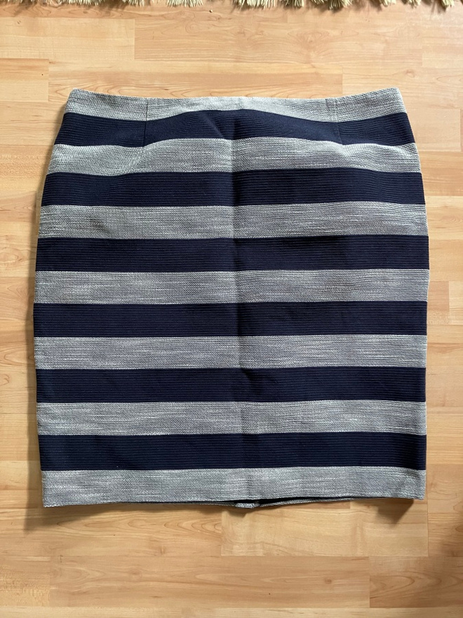 @ NOOM XL/ 46 hame "Juliette" uudenver. @