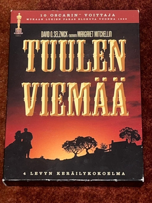 TUULEN VIEMÄÄ - 4 DVD BOXI