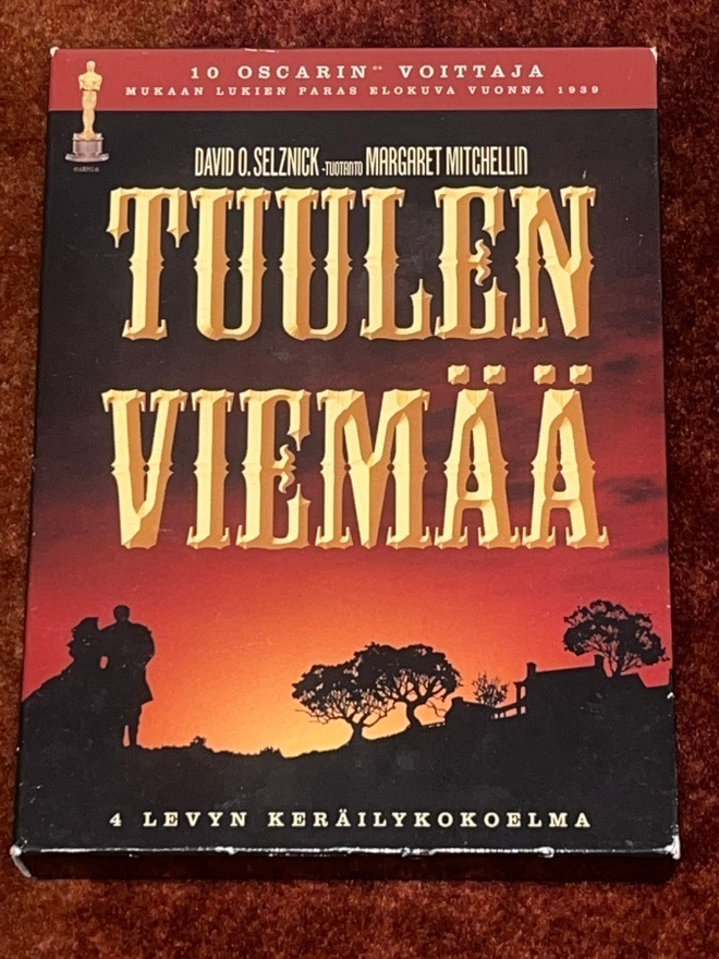 TUULEN VIEMÄÄ - 4 DVD BOXI