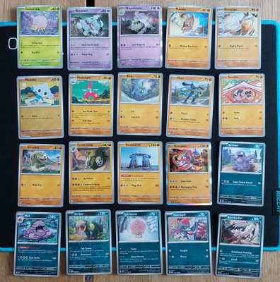 Pokemon kortit 20kpl (#44 Scarlet & Violet base set)