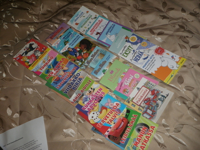 Disney minikirjat+muumi+muita 1kpl saat valita