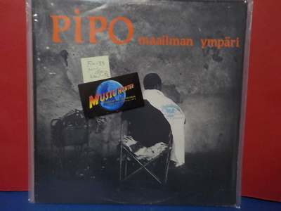 PIPO - MAAILMAN YMPÄRI FIN -83 M-/EX- LP