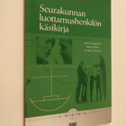 Sirkku Nyström ym. : Seurakunnan luottamushenkilön käsikirja - pikkukuva 1