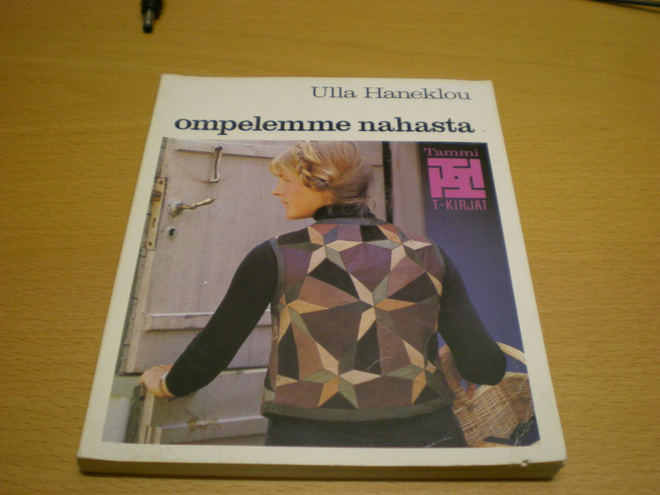 Ulla Haneklou: Ompelemme nahasta