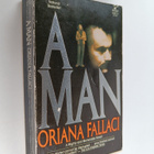 Oriana Fallaci : A Man - pikkukuva 1