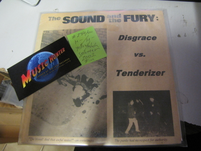 DISGRACE / TENDERIZER - SOUND AND THE FURY 7'' M-/M-