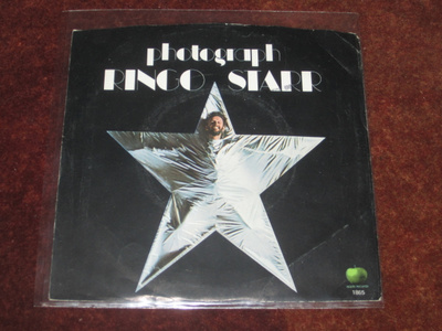 RINGO STARR - PHOTOGRAPH - 7" SINGLE