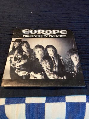 Europe Prisoners in paradise 45. Ps 1991 nl