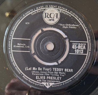 Elvis Presley With The Jordanaires – Let Me Be You 7" sinkku