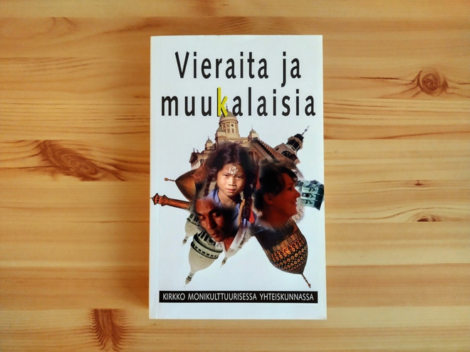 Vieraita ja muukalaisia (toim. Ari Tammi)