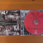 Neljä ruusua:Poplaulajan vapaapäivä-20 suurinta hittiä CD. - pikkukuva 3
