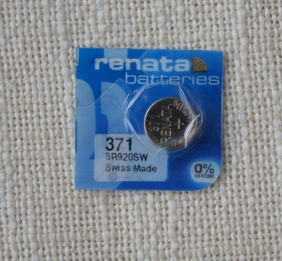 Renata 371 SR920SW 1.55V Hopeaoksidi paristo