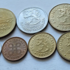 1 p - 5 mk, circ, v. 1972 - pikkukuva 3