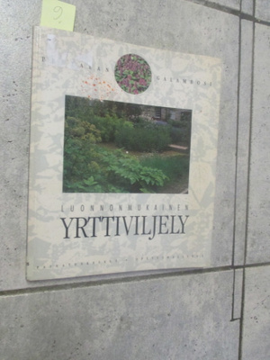 LUONNONMUKAINEN YRTTIVILJELY !!