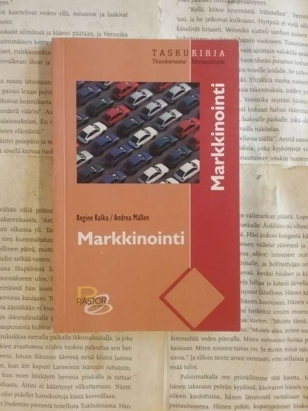 Regine Kalka, Andrea Mäßen - Markkinointi (nid.)