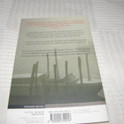 Ian McEwan The Comfort of Strangers  -nid - pikkukuva 2
