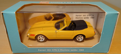 Rio Ferrari 365 GTS/4 Daytona Spider -pienoismalli