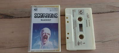 Scorpions - blackout