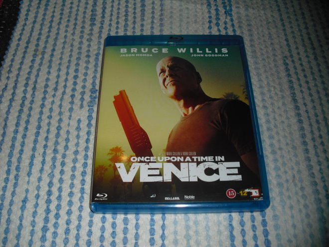 ONCE UPON A TIME IN VENICE (Bruce Willis) BD***