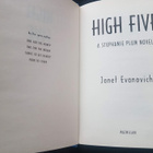 janet evanovich - high five - pikkukuva 2