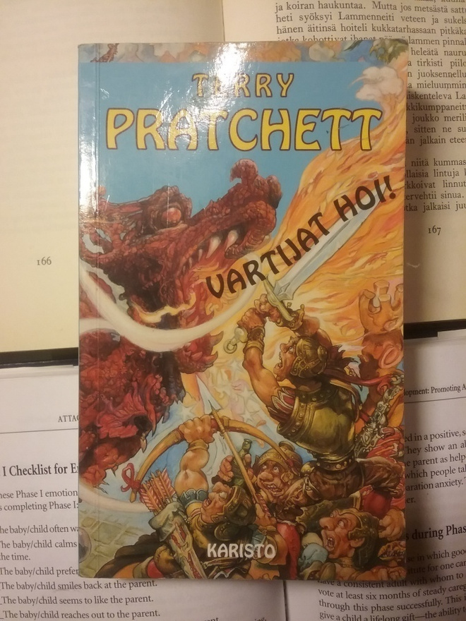 Terry Pratchett - Vartijat hoi! (pokkari)