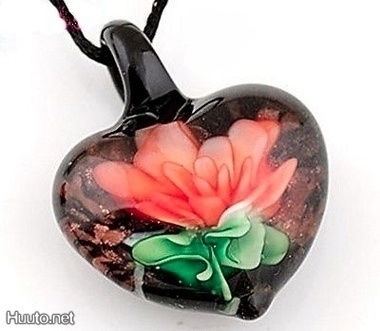970 .. Murano Kaunis Lampwork Taidelasi .. Kaulakoru
