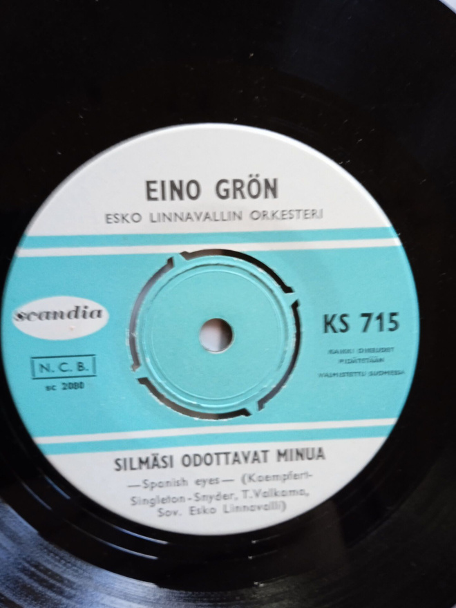 SINGLE- LEVY:  EINO GRÖN