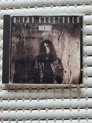 Mikko Kuustonen – Musta Jalokivi (CD)