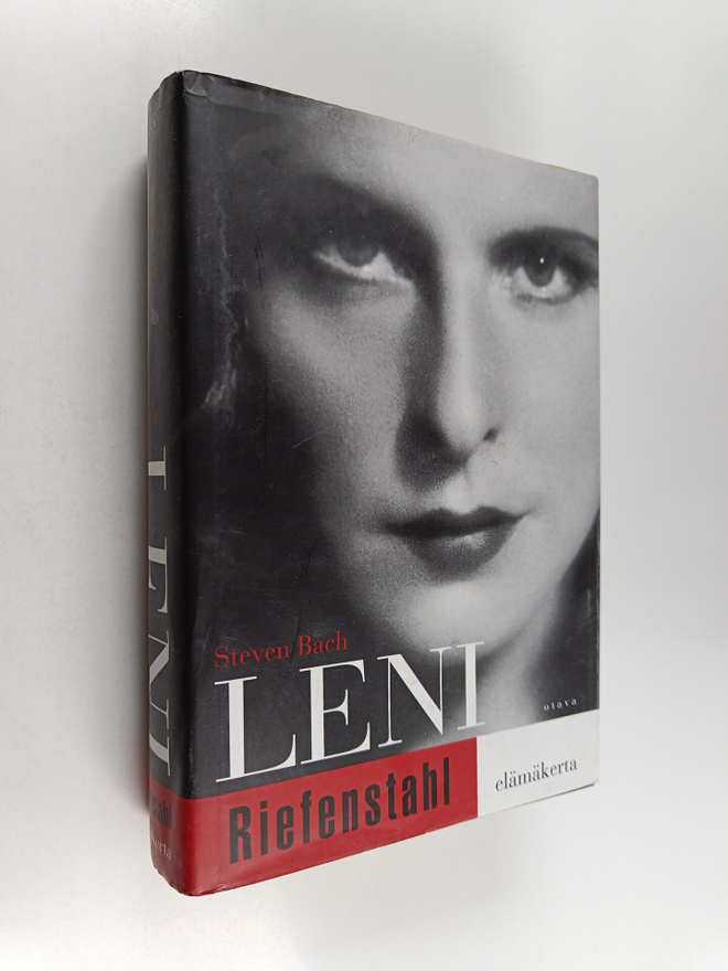 Steven Bach : Leni Rifenstahl : elämäkerta