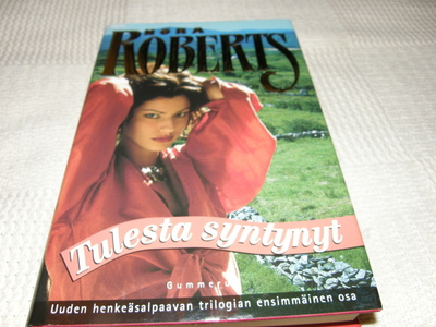 Nora Roberts Tulesta syntynyt   -sid