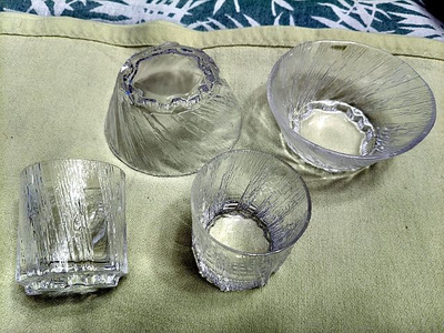2kpl Kuura-laseja ja -kulhoja (Iittala)