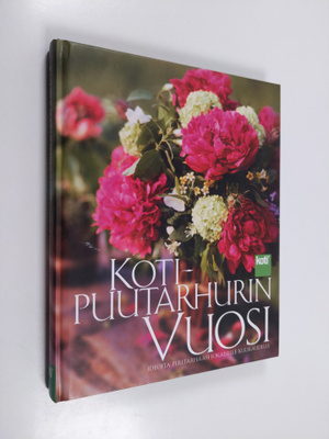 Paula Ritanen-Närhi : Kotipuutarhurin vuosi