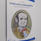 Jyri Kontturi : Niukkuuden pedagogiikka : perusasioiden o... - pikkukuva 1